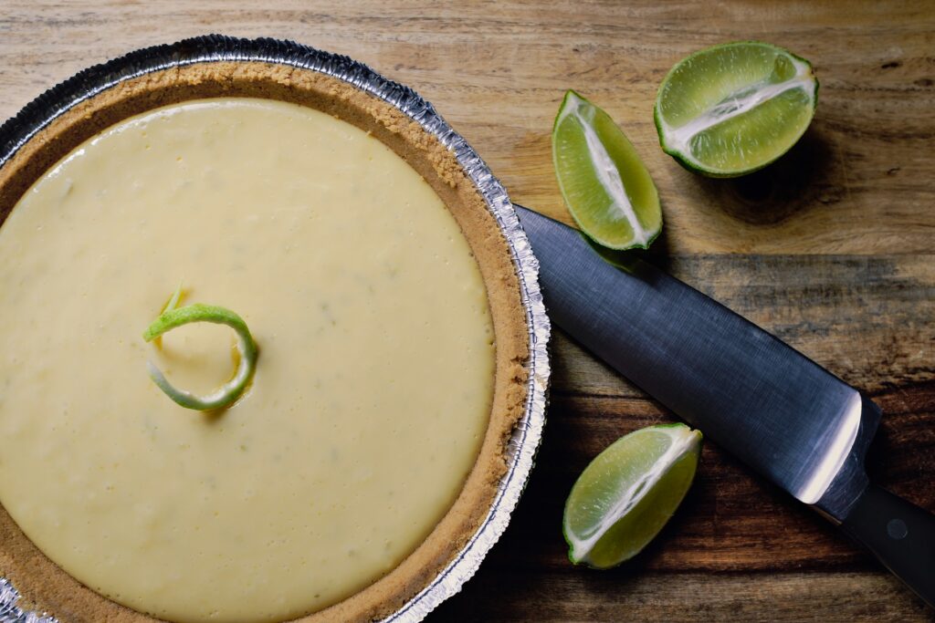 A key lime pie